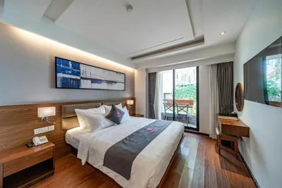Deluxe Double Balcony City View and Free Minbar — Edoya Hotel Ben Thanh